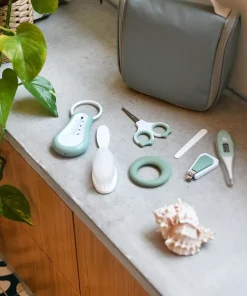 Discount Trousse De Toilette Nomade Sage Green Accessoires De Toilette